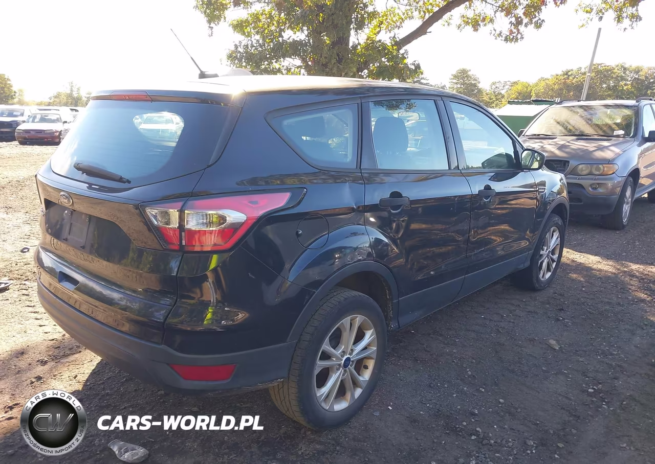 2017 Ford Escape S VIN:1FMCU0F72HUF00392 - 4