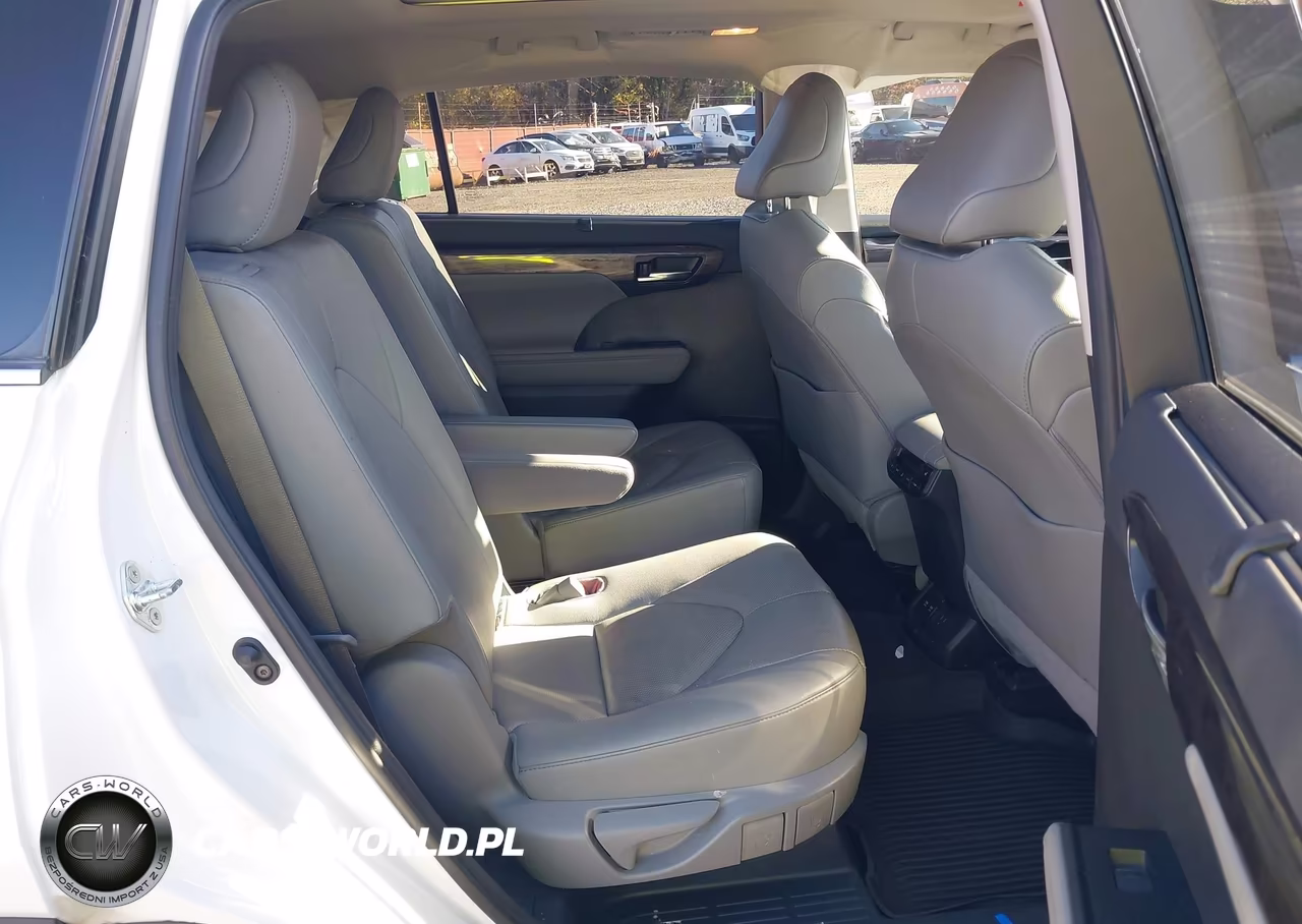 2020 Toyota Highlander Platinum VIN:5TDFZRBH3LS000440 - 8