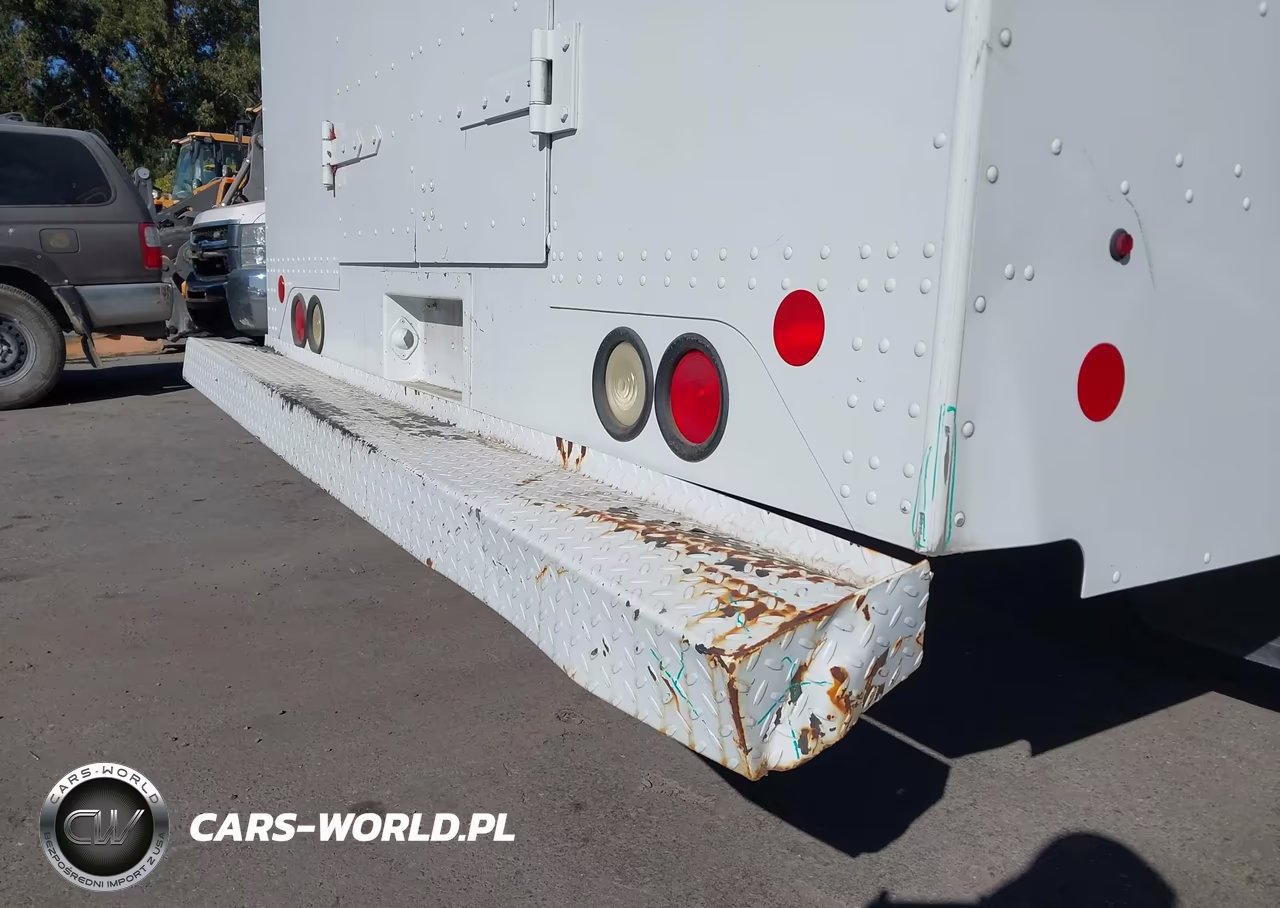 2014 Ford E-450 Stripped VIN:1FC3E4KL6EDA98318 - 6