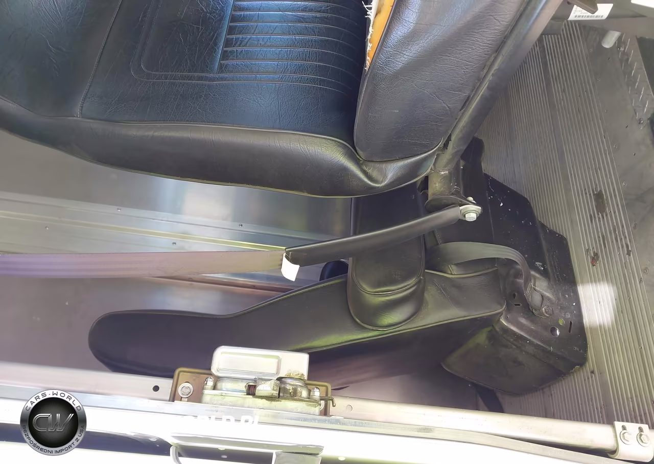 2014 Ford E-450 Stripped VIN:1FC3E4KL6EDA98318 - 8