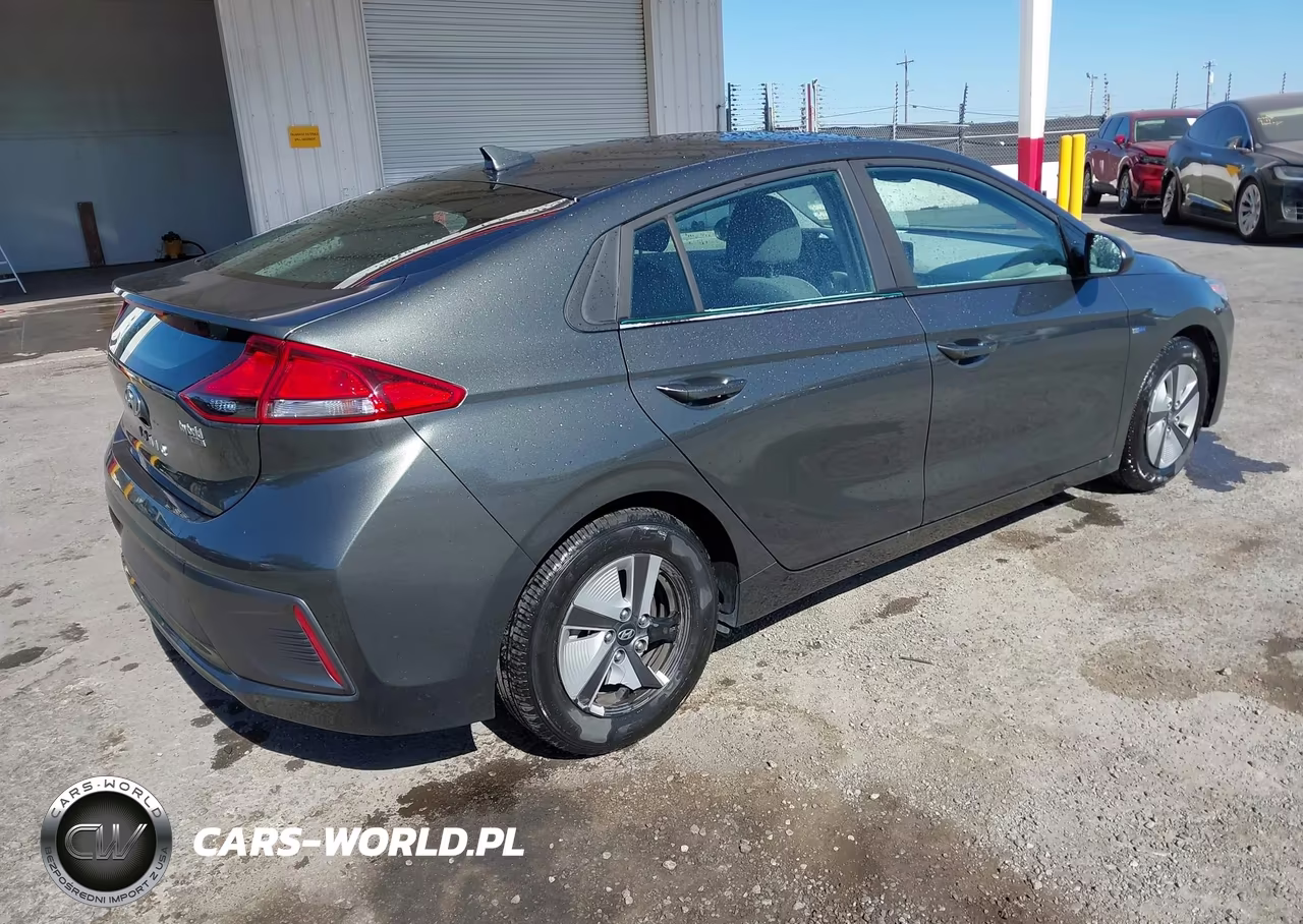 2020 Hyundai Ioniq Hybrid Blue VIN:KMHC65LC0LU220178 - 4