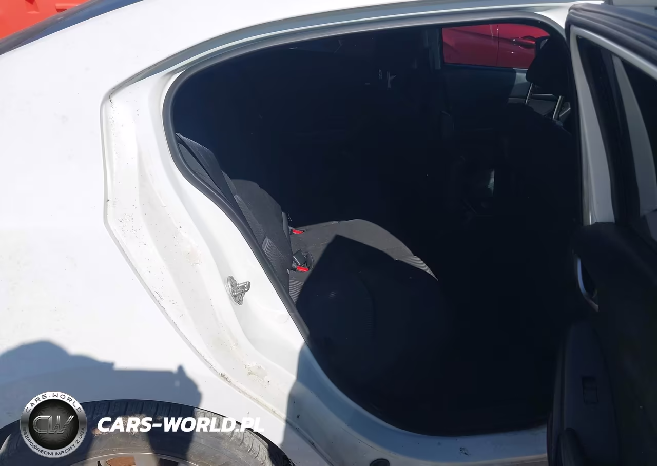 2014 Mazda Mazda3 I Touring VIN:JM1BM1V79E1166298 - 8