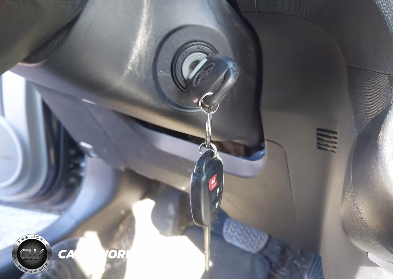 2012 Toyota Prius C Two VIN:JTDKDTB32C1506823 - 11