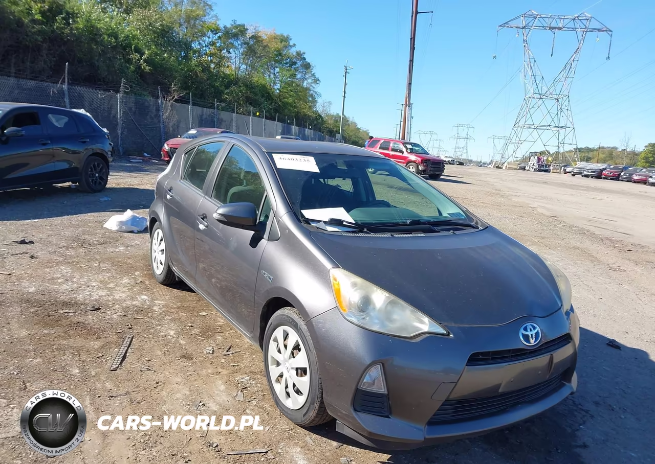 2012 Toyota Prius C Two VIN:JTDKDTB32C1506823 - 6