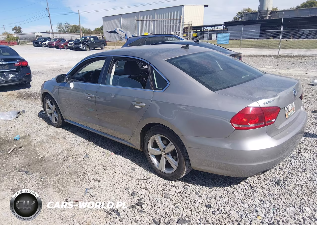 2013 Volkswagen Passat 2.5L Se VIN:1VWBH7A3XDC135913 - 3