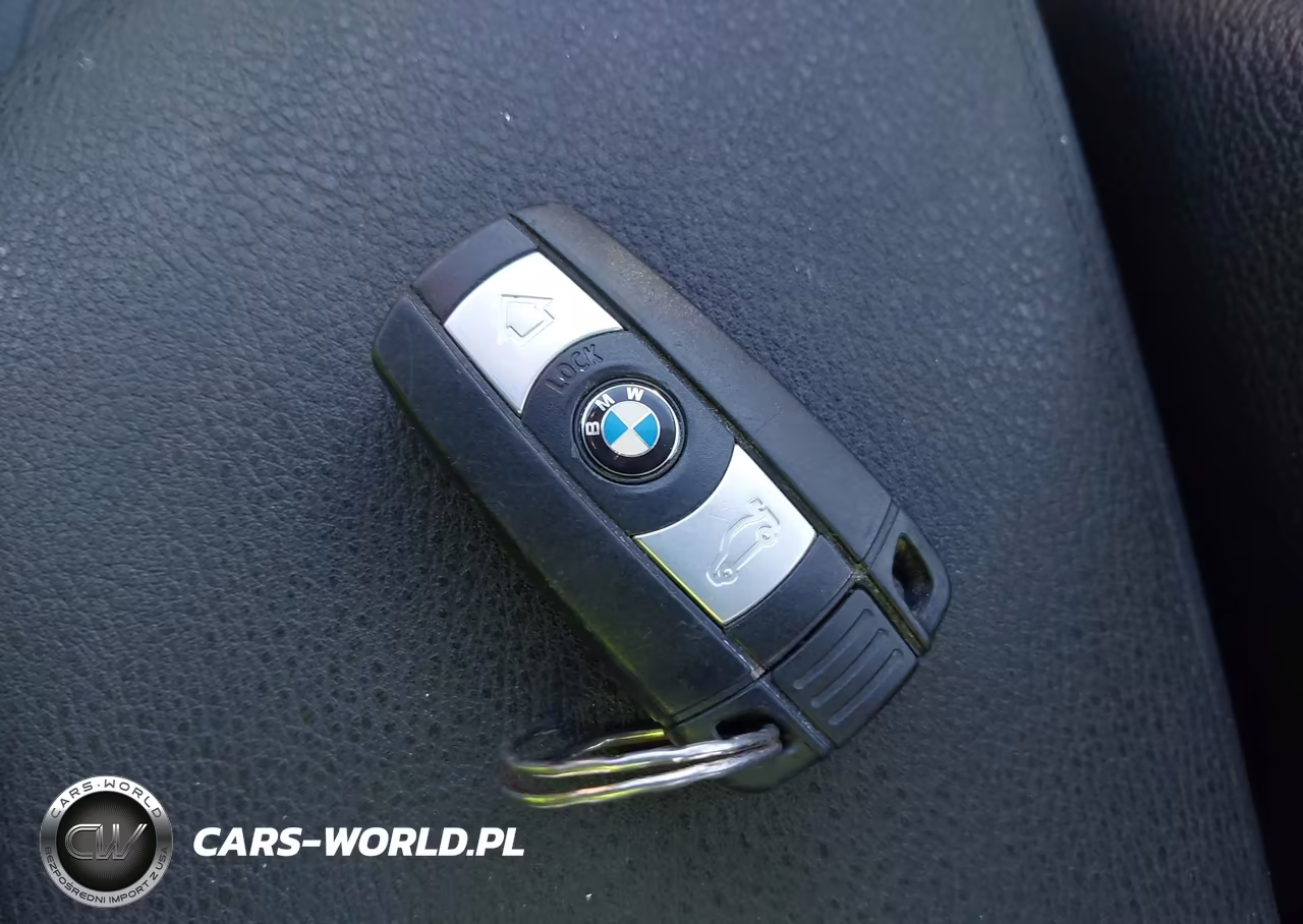 2013 BMW X1 Sdrive28I VIN:WBAVM1C5XDVW42397 - 11
