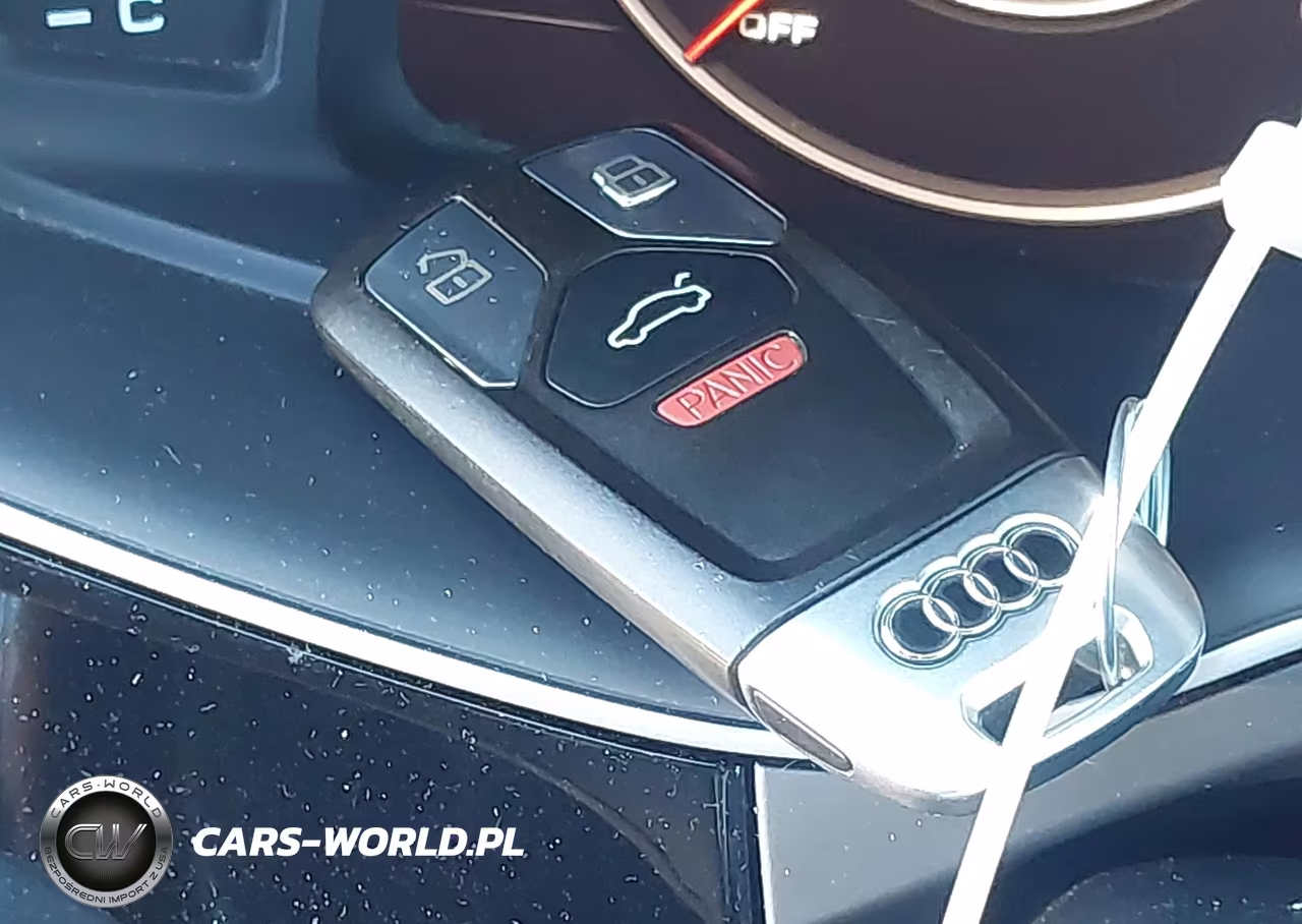 2018 Audi Q7 3.0T Premium VIN:WA1VAAF7XJD011315 - 11