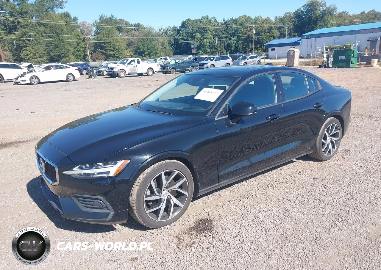 2019 Volvo S60 T5 Momentum VIN:7JR102FK1KG013764 - 2