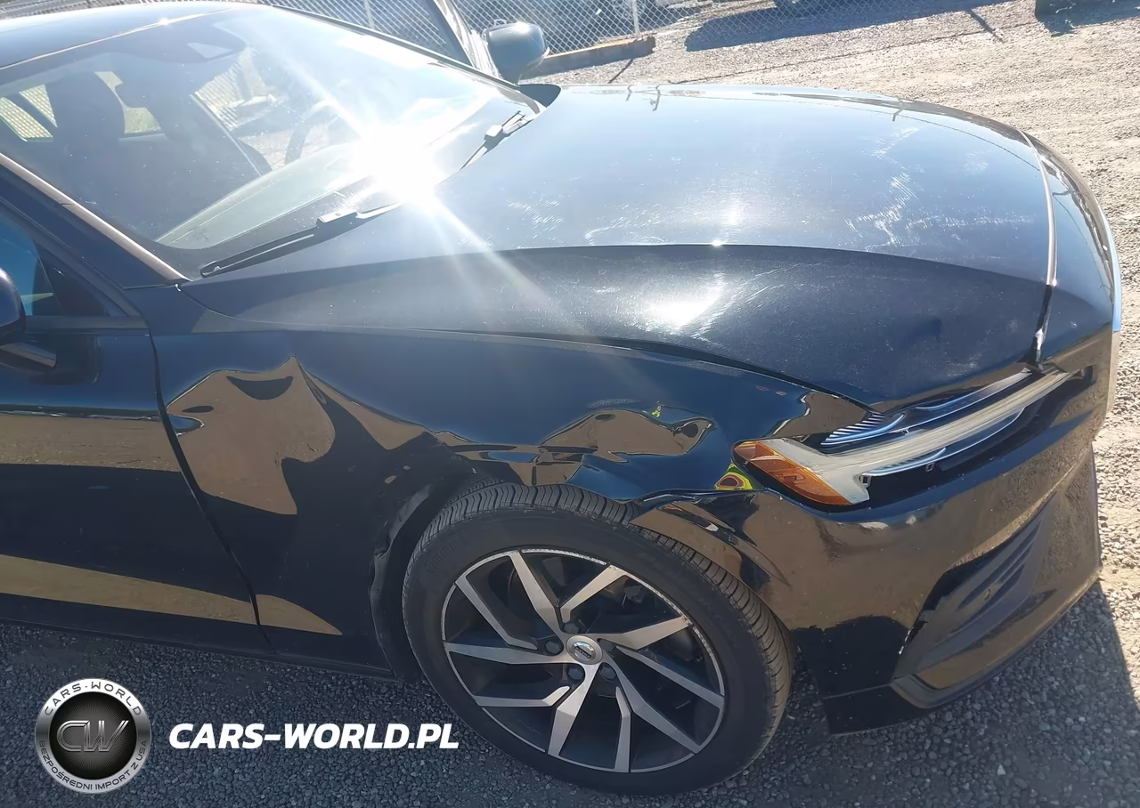 2019 Volvo S60 T5 Momentum VIN:7JR102FK1KG013764 - 6