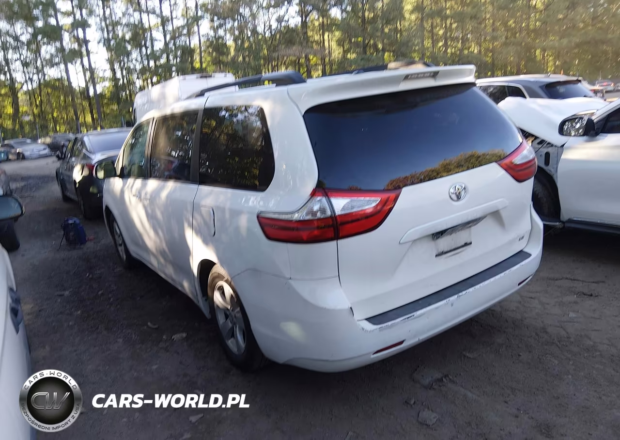 2017 Toyota Sienna Le 8 Passenger VIN:5TDKZ3DC0HS834394 - 3