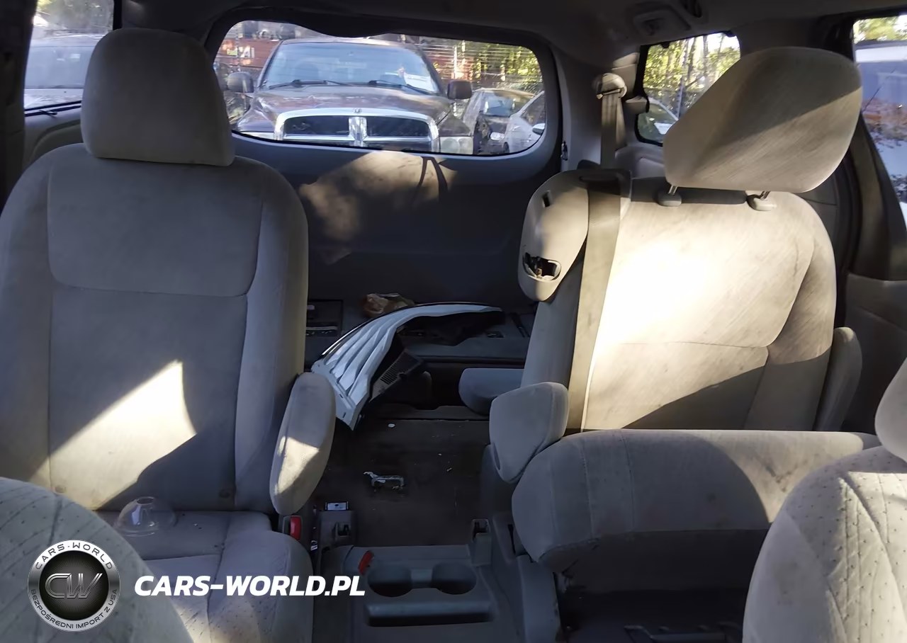 2017 Toyota Sienna Le 8 Passenger VIN:5TDKZ3DC0HS834394 - 8