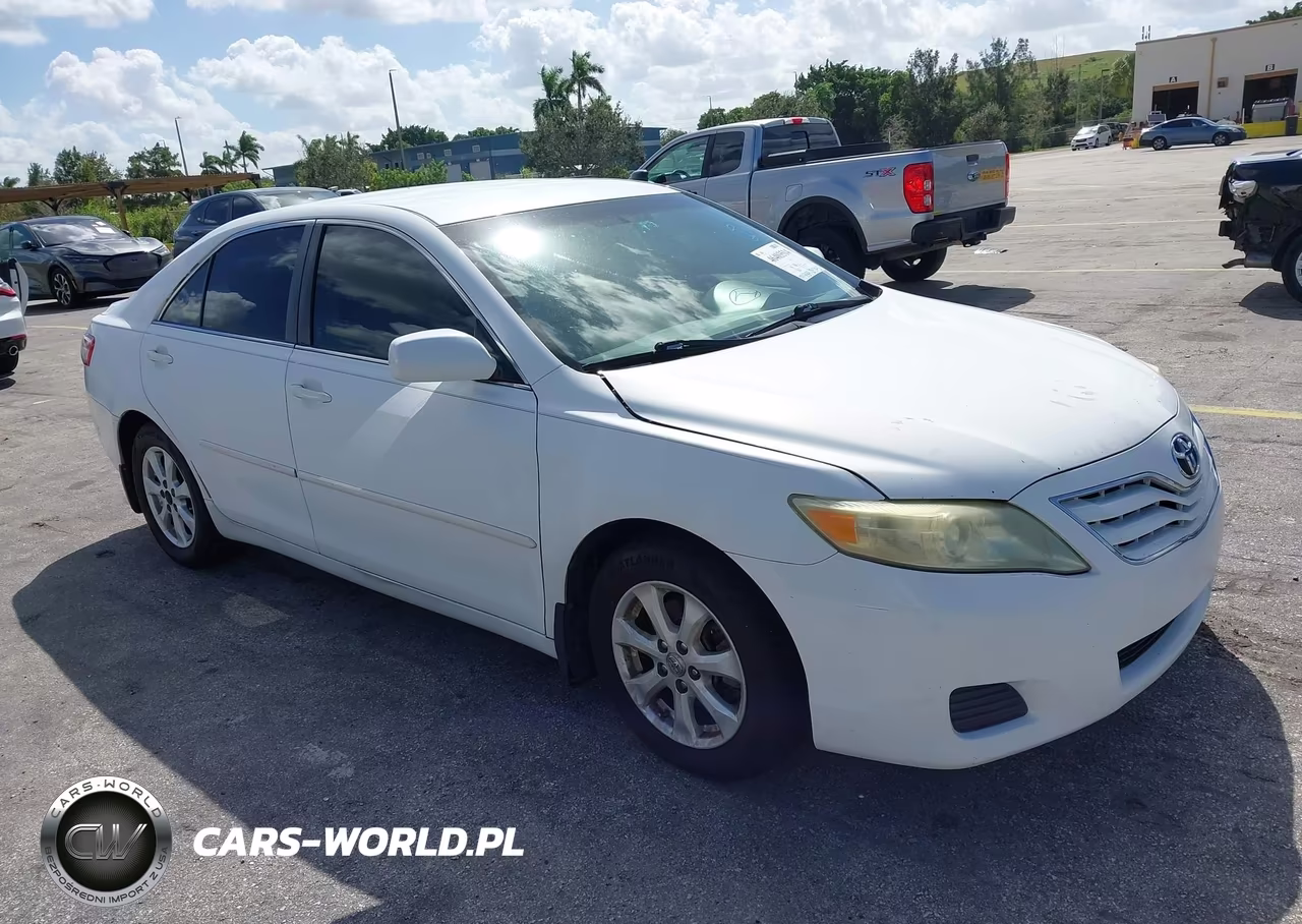2011 Toyota Camry Le VIN:4T1BF3EK8BU608181 - 12