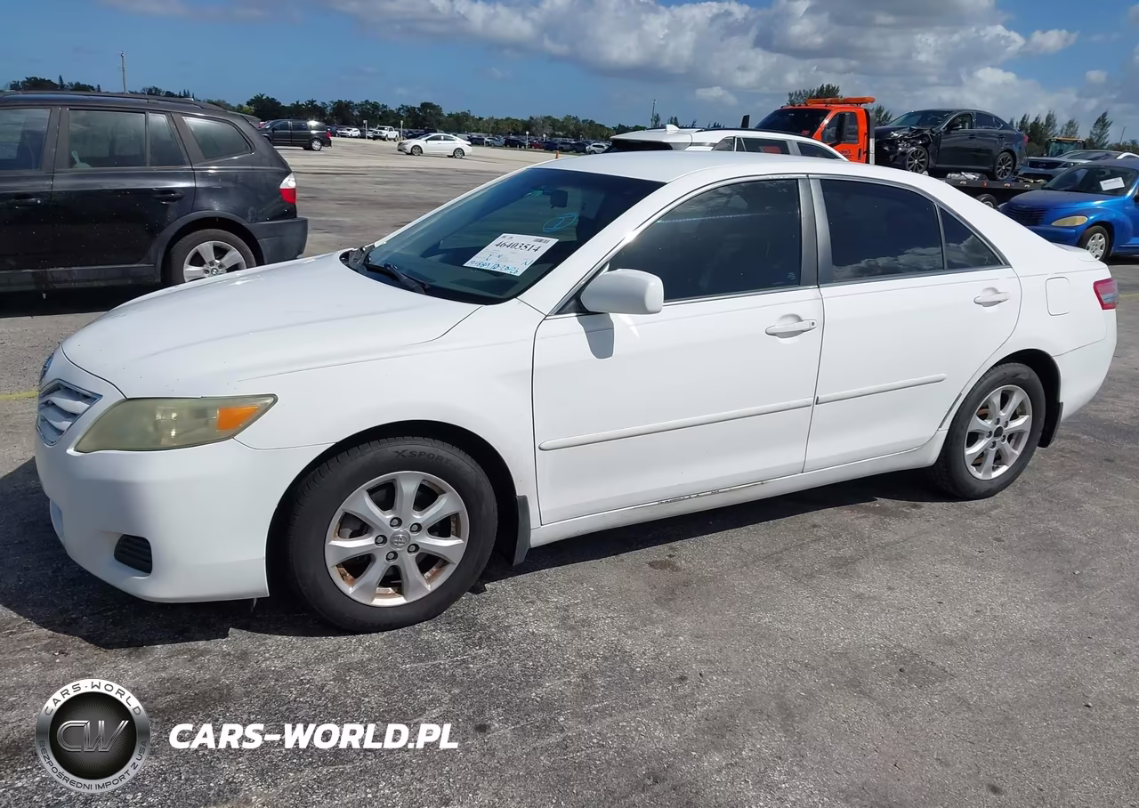 2011 Toyota Camry Le VIN:4T1BF3EK8BU608181 - 13