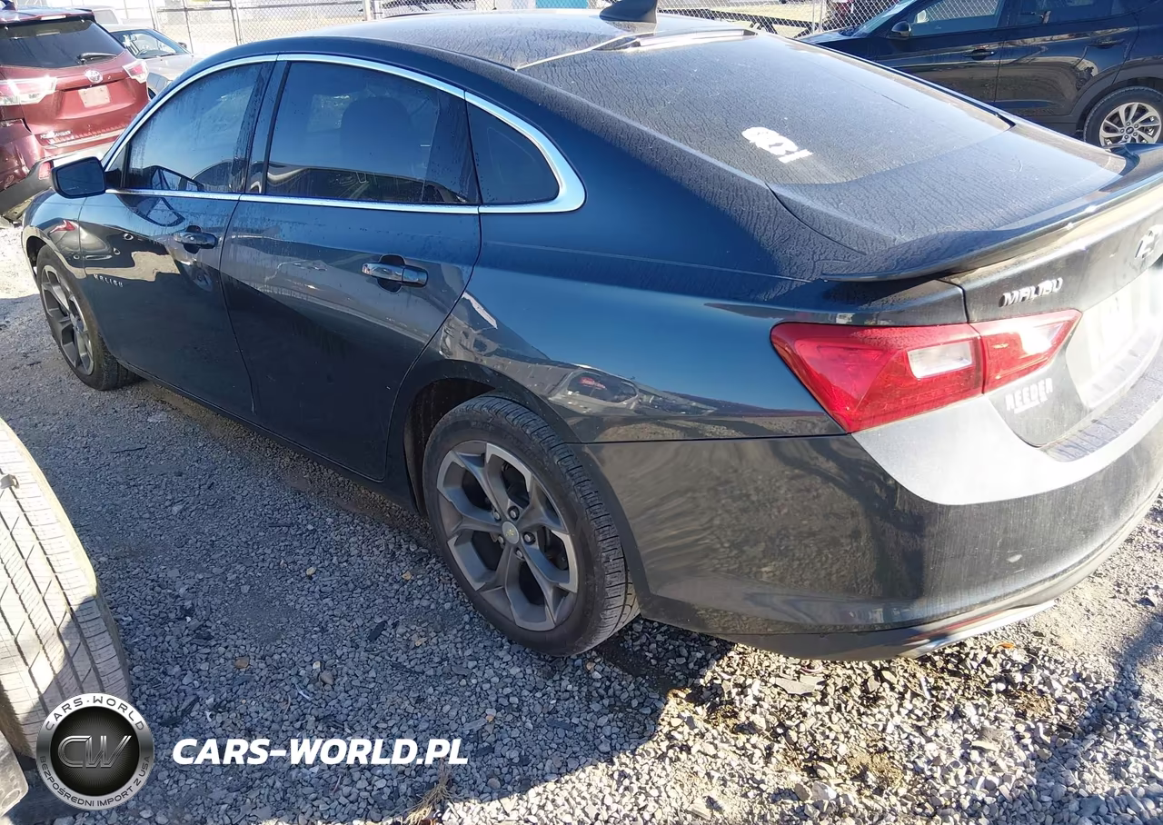 2019 Chevrolet Malibu Rs VIN:1G1ZG5STXKF193547 - 3