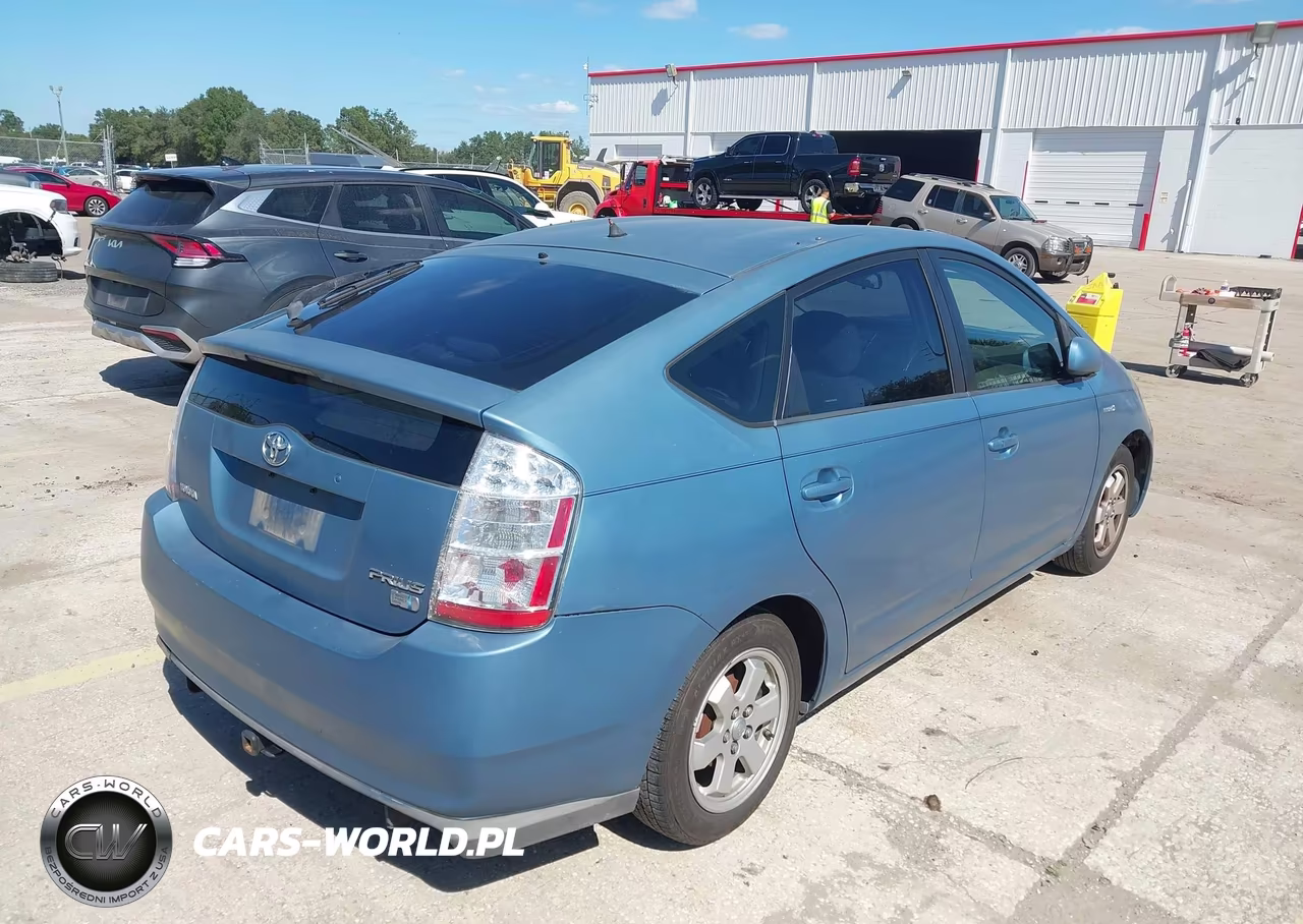 2007 Toyota Prius VIN:JTDKB20U277651200 - 4
