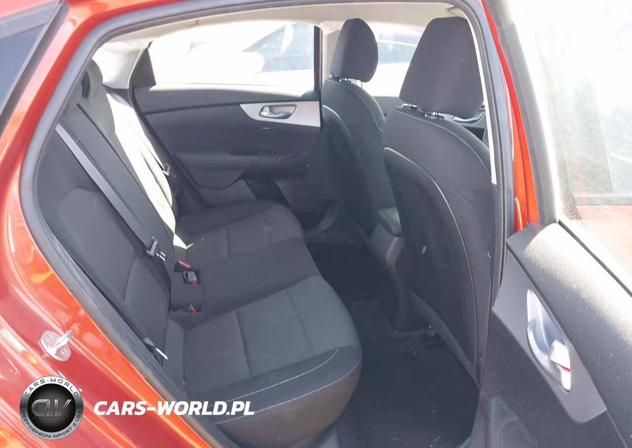 2023 Kia Forte Lxs VIN:3KPF24AD4PE569741 - 8