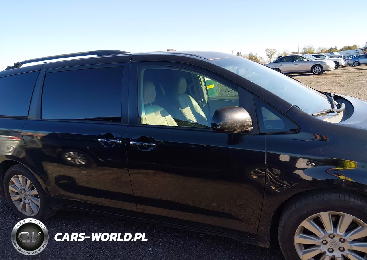 2011 Toyota Sienna Limited VIN:5TDDK3DC2BS017366 - 13