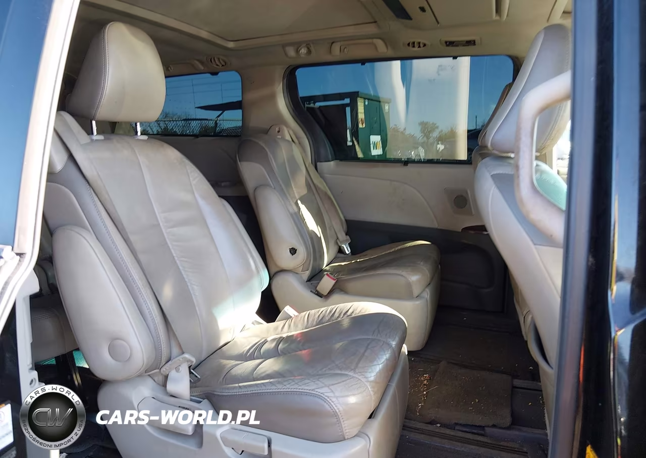 2011 Toyota Sienna Limited VIN:5TDDK3DC2BS017366 - 8