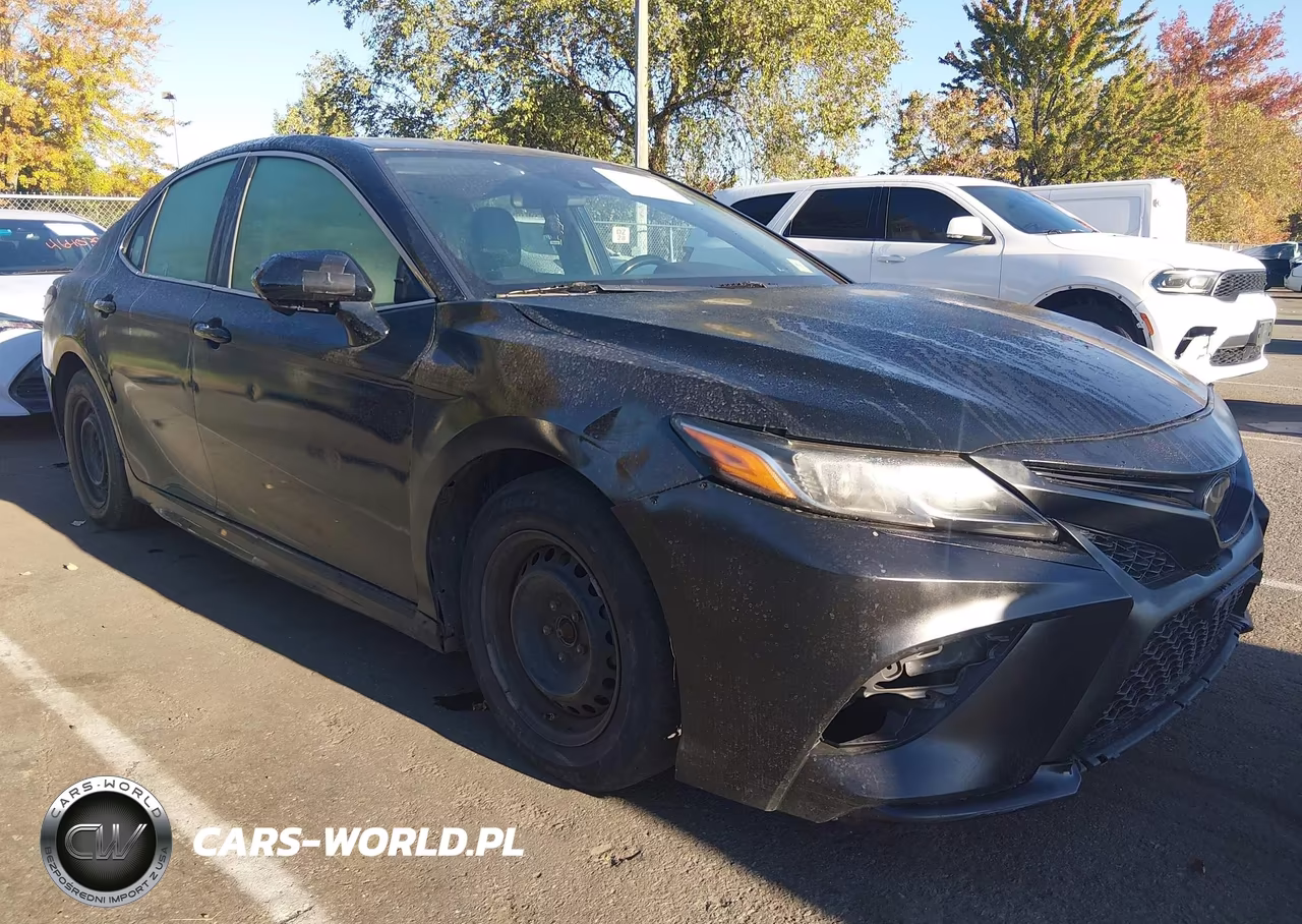 2019 Toyota Camry Se – zdjęcie 1 z 16