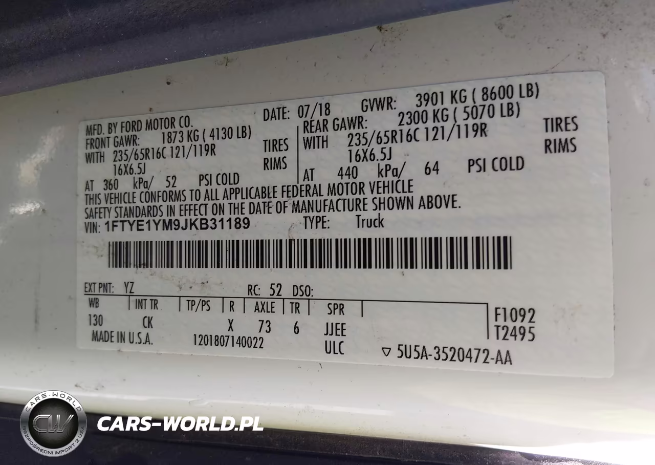 2018 Ford Transit-150 VIN:1FTYE1YM9JKB31189 - 9
