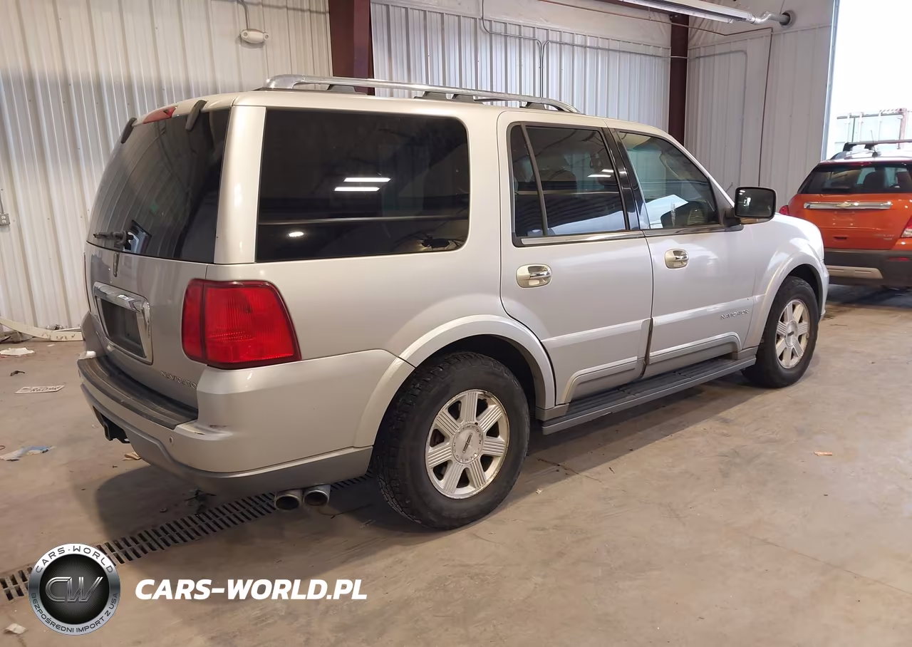 2003 Lincoln Navigator VIN:5LMFU28R63LJ22306 - 4
