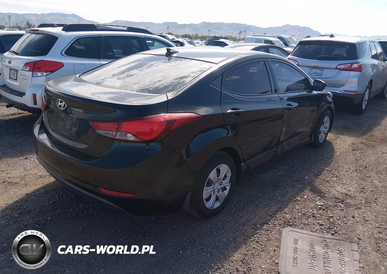 2016 Hyundai Elantra Se VIN:5NPDH4AE6GH771586 - 4