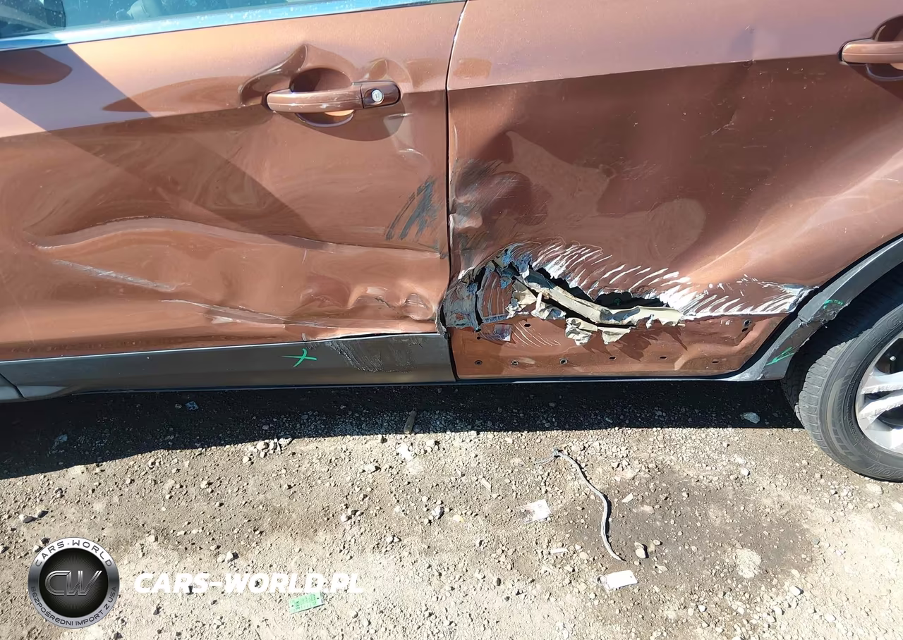 2017 Ford Escape Se VIN:1FMCU0GD2HUC75251 - 6