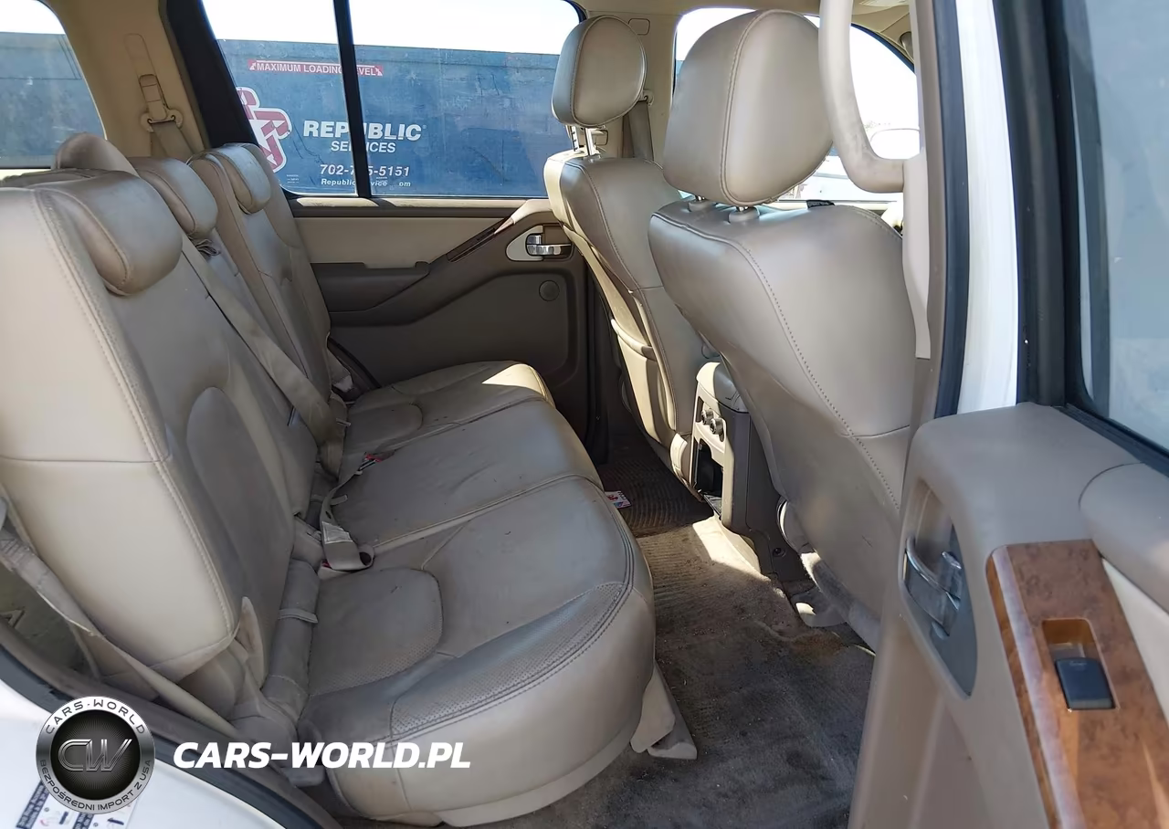 2005 Nissan Pathfinder Le VIN:5N1AR18W95C762334 - 8
