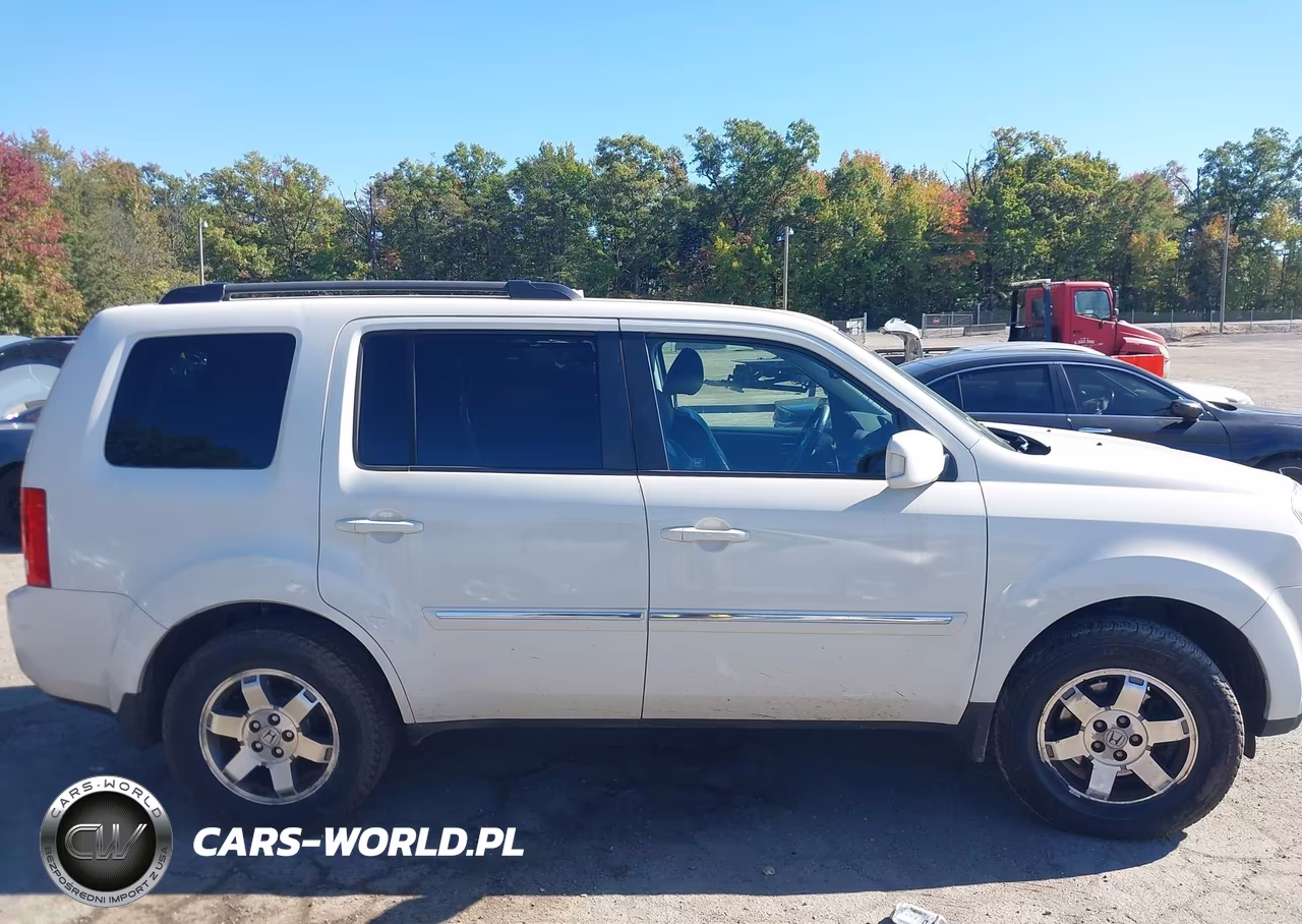 2011 Honda Pilot Touring VIN:5FNYF4H90BB092145 - 14