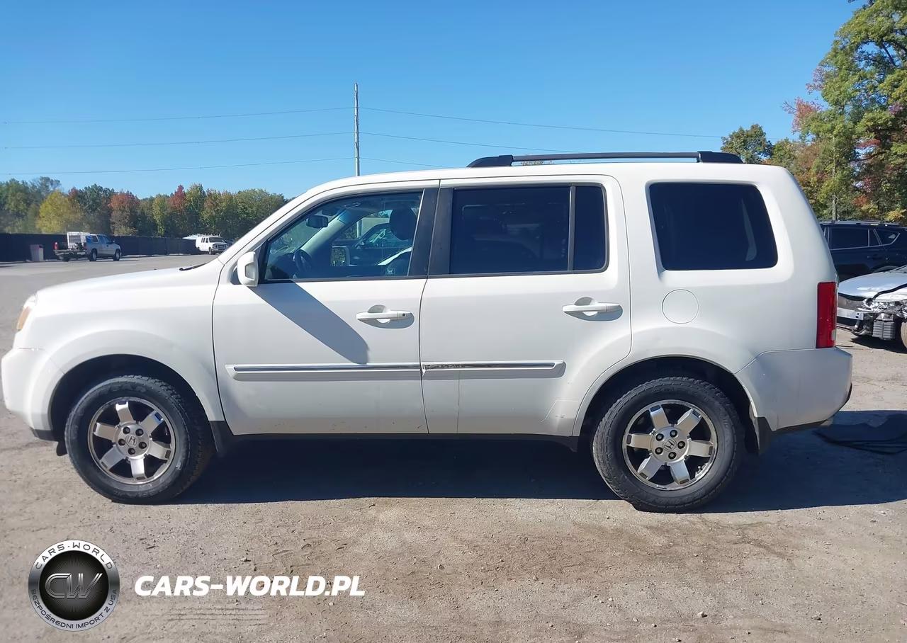 2011 Honda Pilot Touring VIN:5FNYF4H90BB092145 - 15