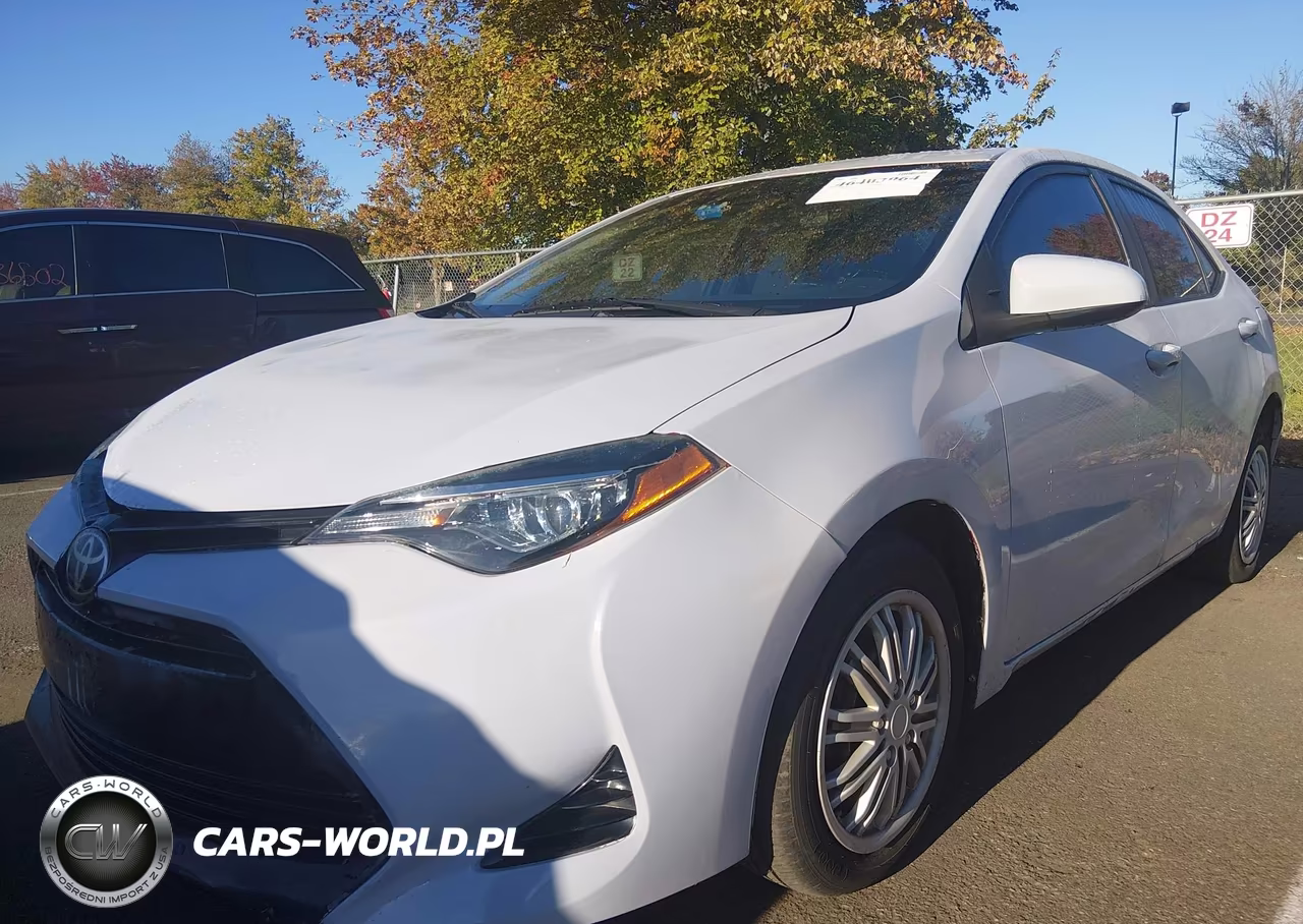 2018 Toyota Corolla Le VIN:2T1BURHEXJC123569 - 6