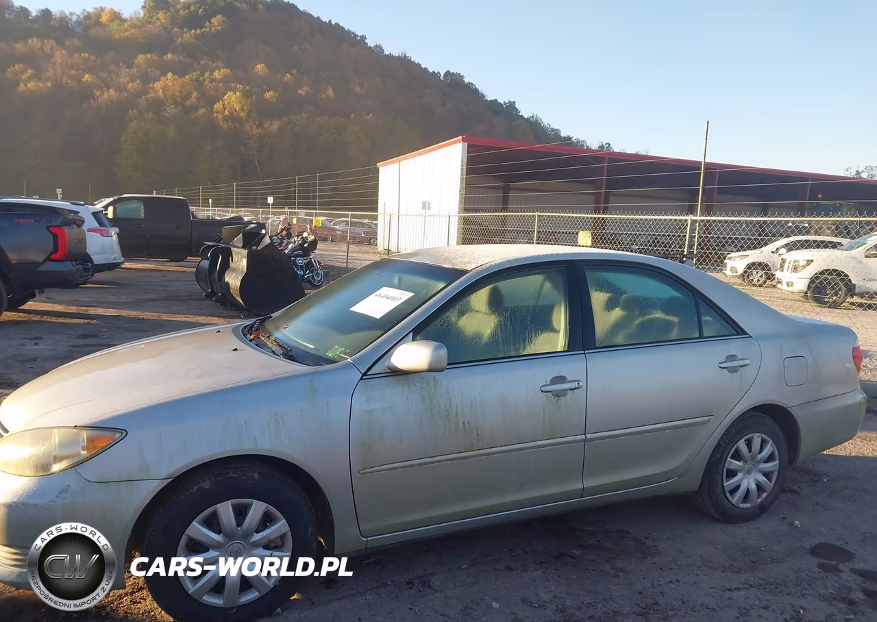 2005 Toyota Camry Le VIN:4T1BE30K35U948630 - 12