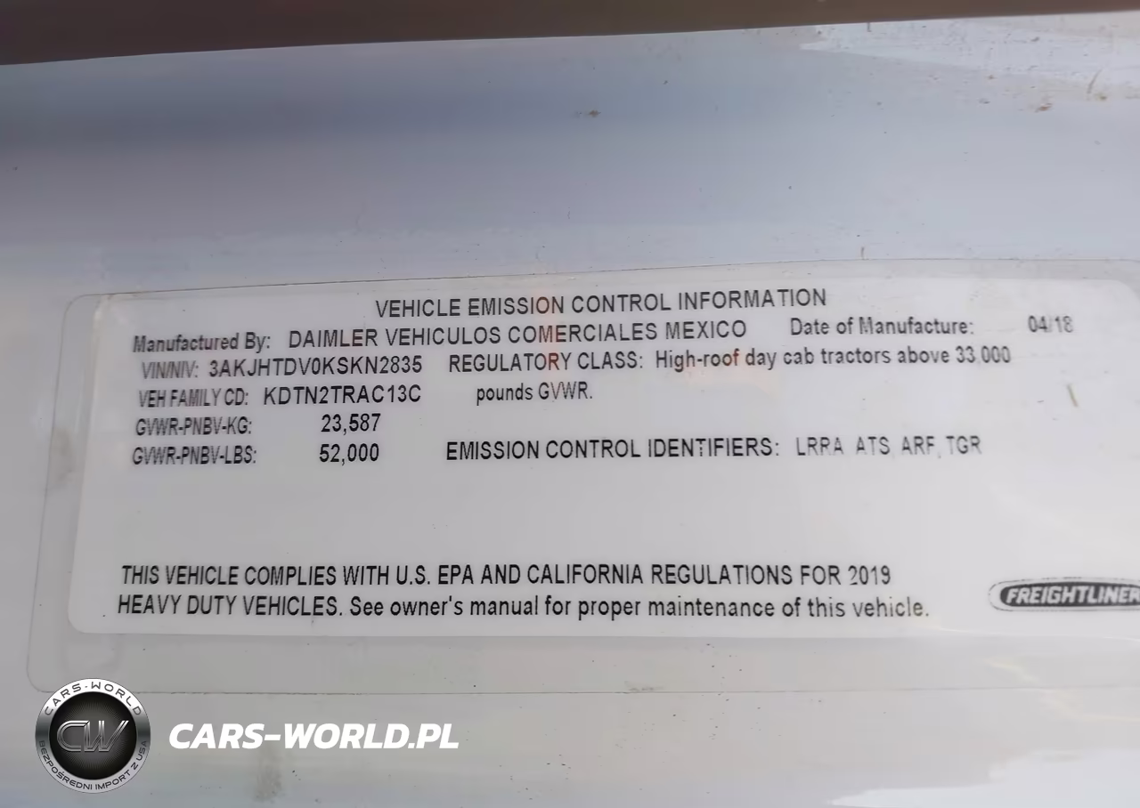 2019 Freightliner Cascadia 116 VIN:3AKJHTDV0KSKN2835 - 8
