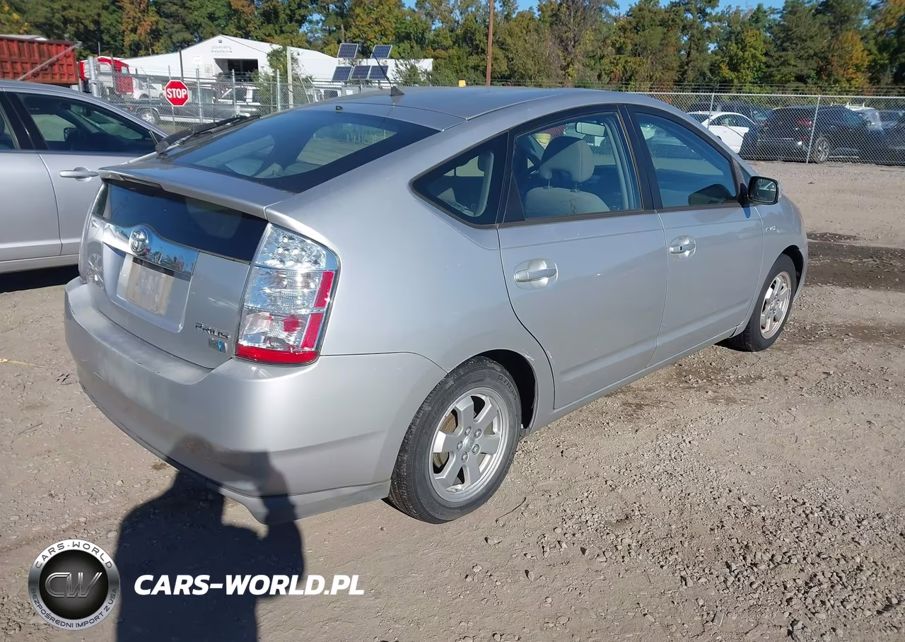 2006 Toyota Prius VIN:JTDKB20U667520544 - 4
