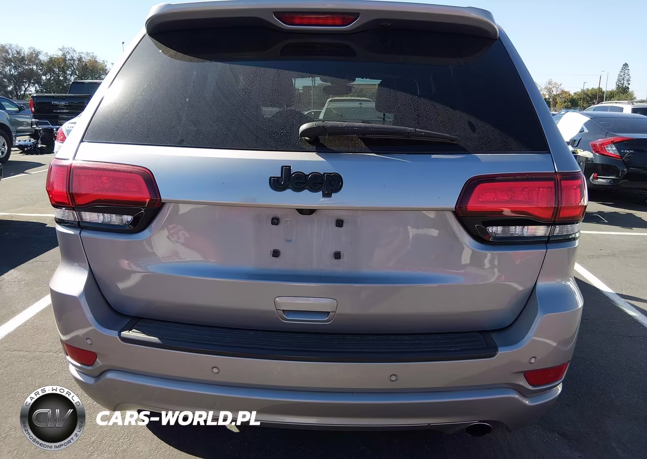 2019 Jeep Grand Cherokee Altitude 4X2 VIN:1C4RJEAG6KC732177 - 16