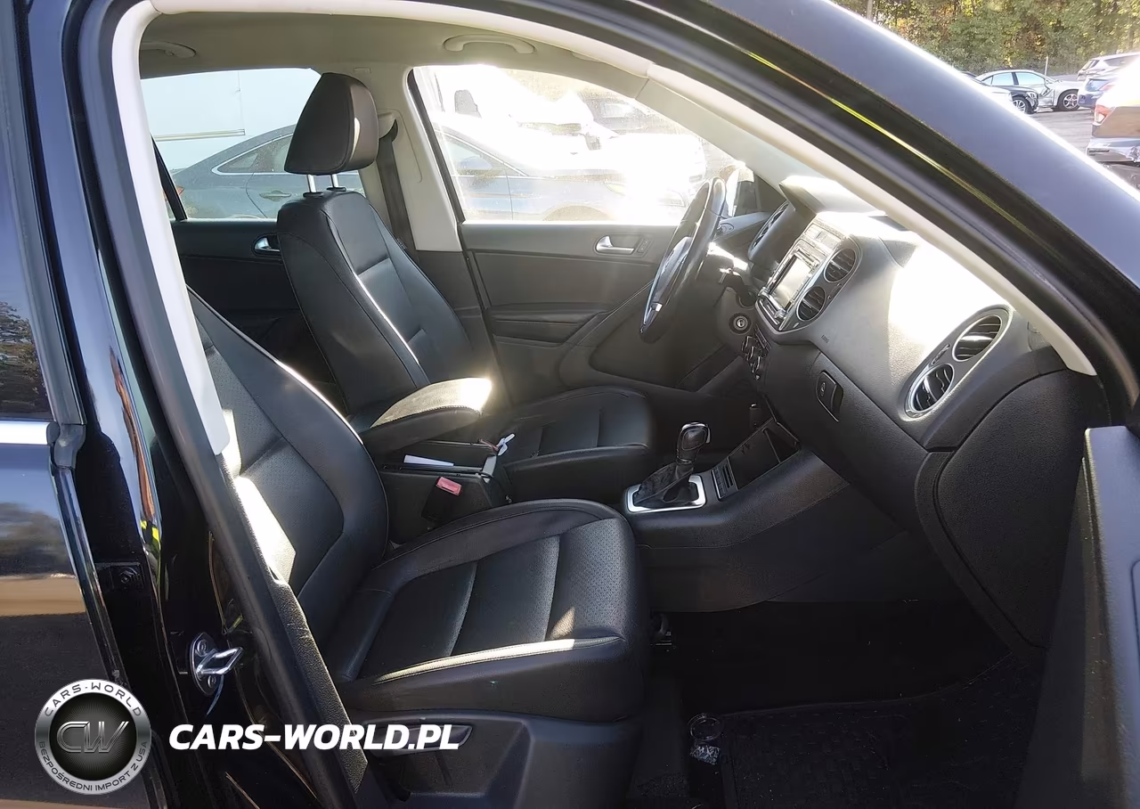 2012 Volkswagen Tiguan Se VIN:WVGAV7AX8CW536105 - 5