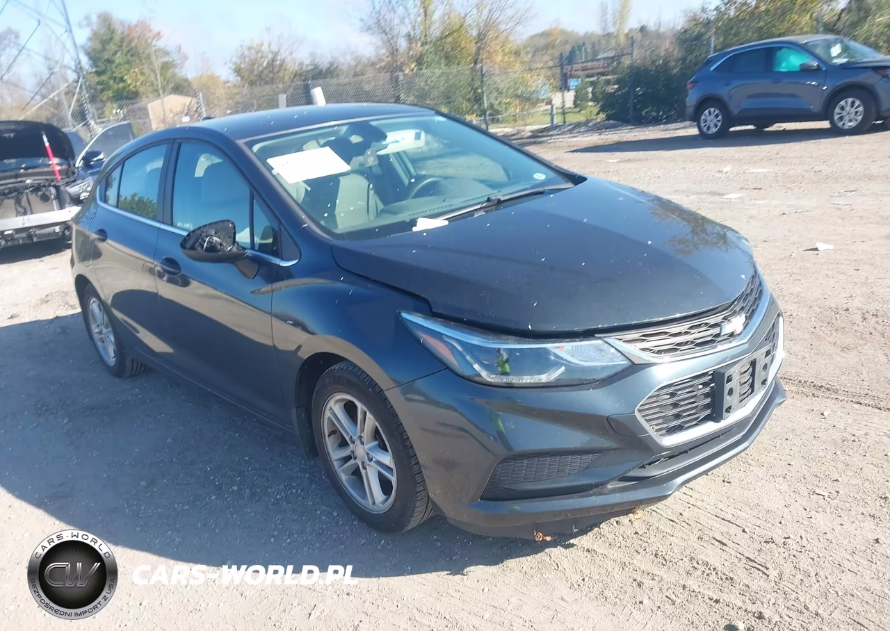 2017 Chevrolet Cruze Lt Auto – zdjęcie 1 z 16