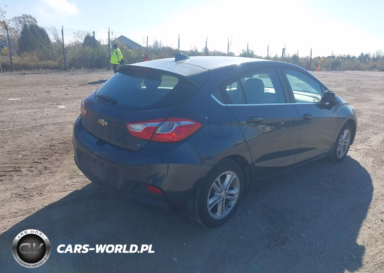 2017 Chevrolet Cruze Lt Auto VIN:3G1BE6SM5HS538140 - 4