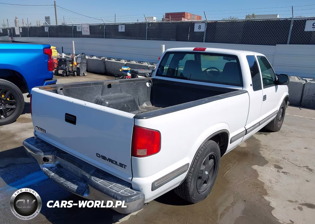 1998 Chevrolet S-10 Ls Fleetside VIN:1GCCS1947W8212164 - 4