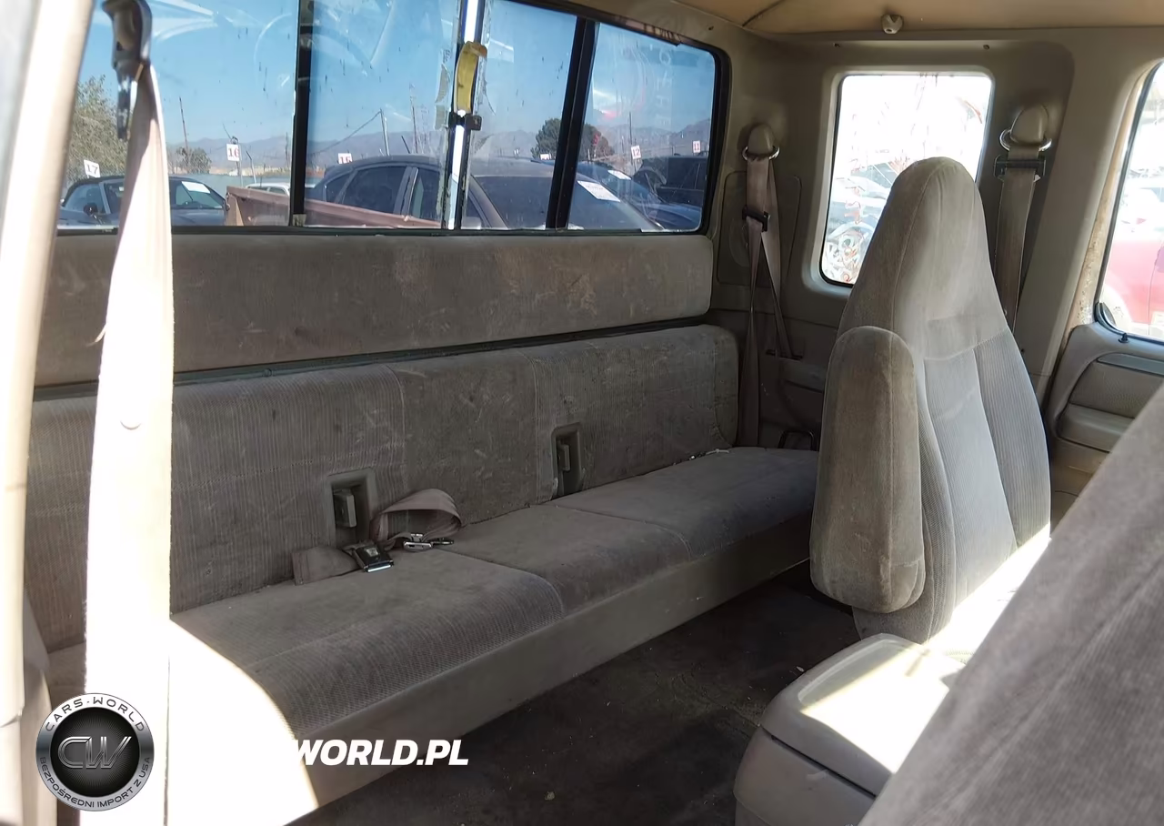 1994 Ford F250 VIN:1FTHX25GXRKB20082 - 8