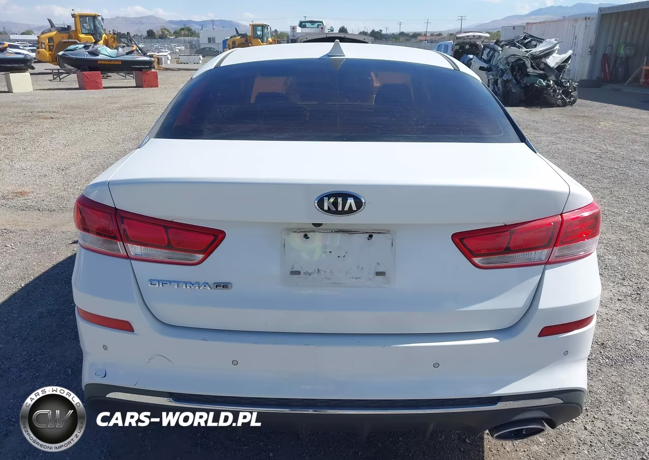 2019 Kia Optima Lx VIN:5XXGT4L36KG341844 - 16