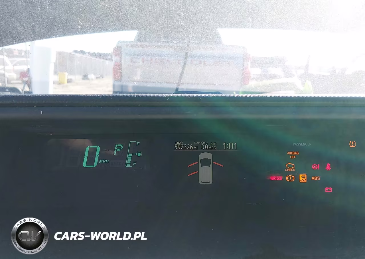 2012 Toyota Prius C Two VIN:JTDKDTB37C1510642 - 7