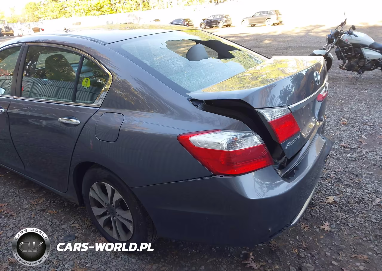 2013 Honda Accord Lx VIN:1HGCR2F34DA233137 - 17