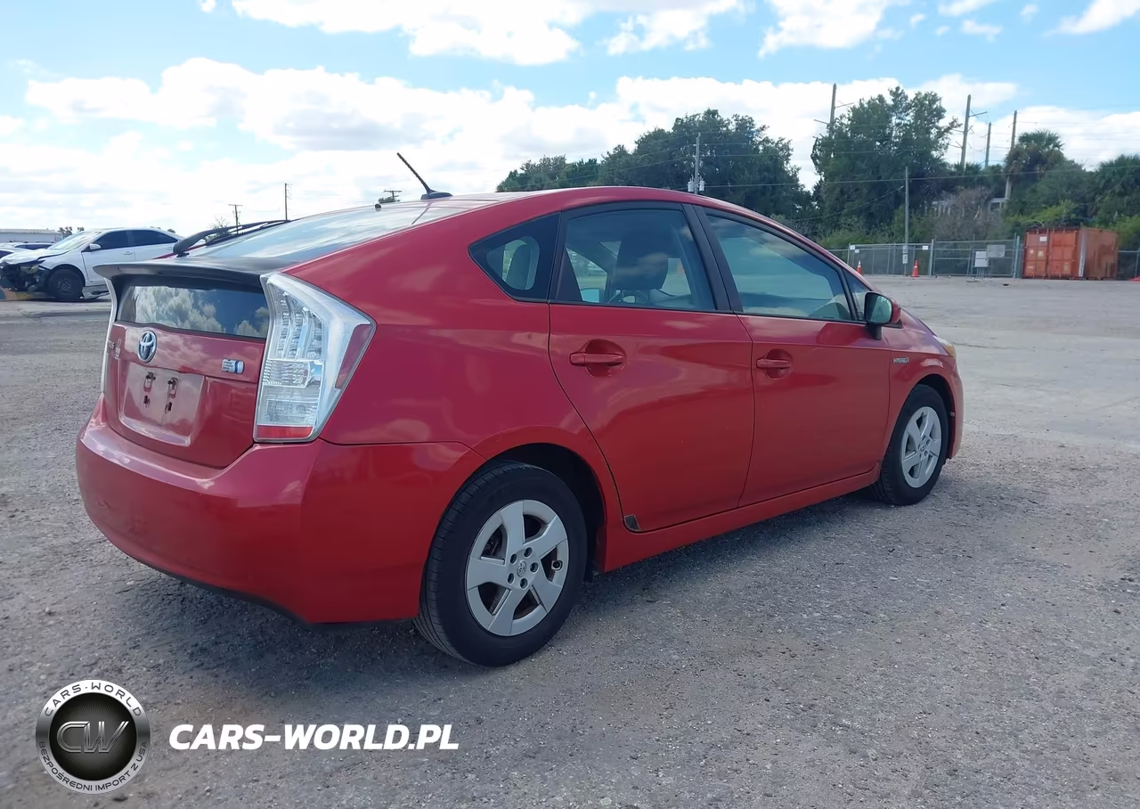 2011 Toyota Prius VIN:JTDKN3DU0B0264640 - 4