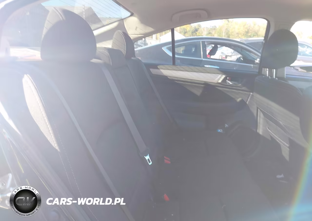 2016 Subaru Legacy 2.5I Premium VIN:4S3BNAC66G3035618 - 8