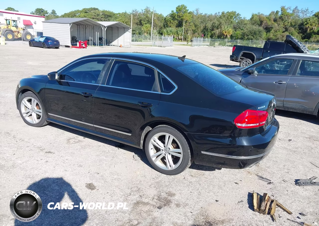 2015 Volkswagen Passat 2.0L Tdi Sel Premium VIN:1VWCV7A3XFC081478 - 3