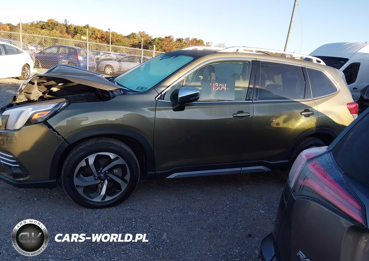 2022 Subaru Forester Touring VIN:JF2SKARC0NH503852 - 14