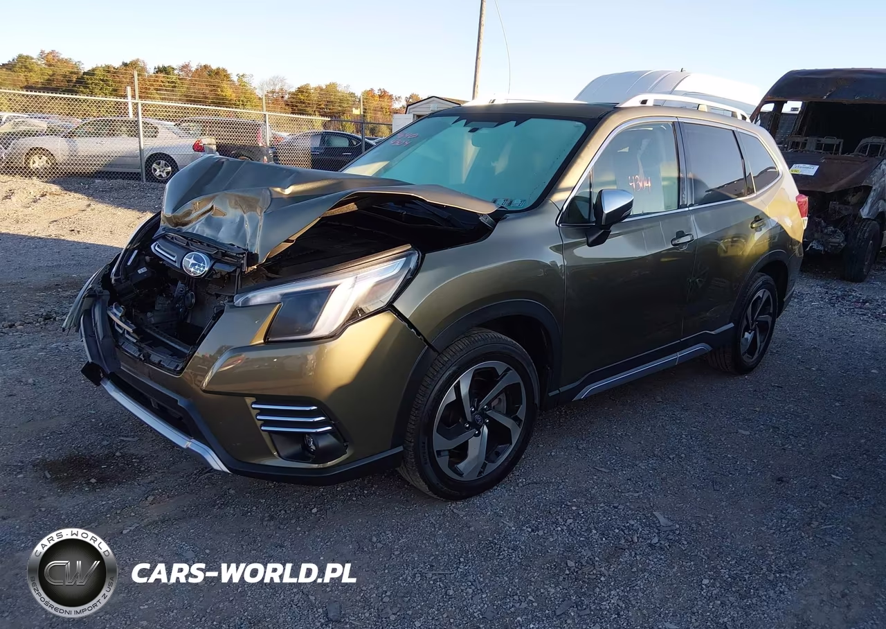 2022 Subaru Forester Touring VIN:JF2SKARC0NH503852 - 2