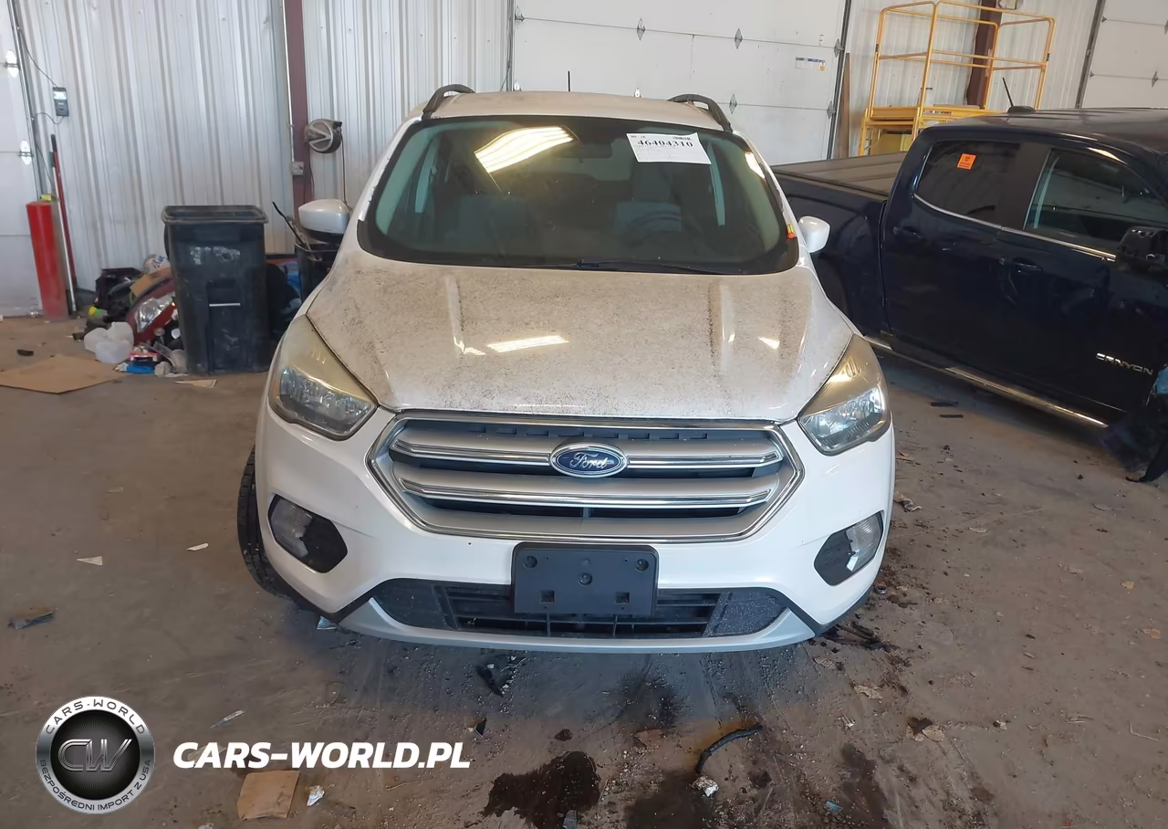 2018 Ford Escape Se VIN:1FMCU9GD2JUA30945 - 6