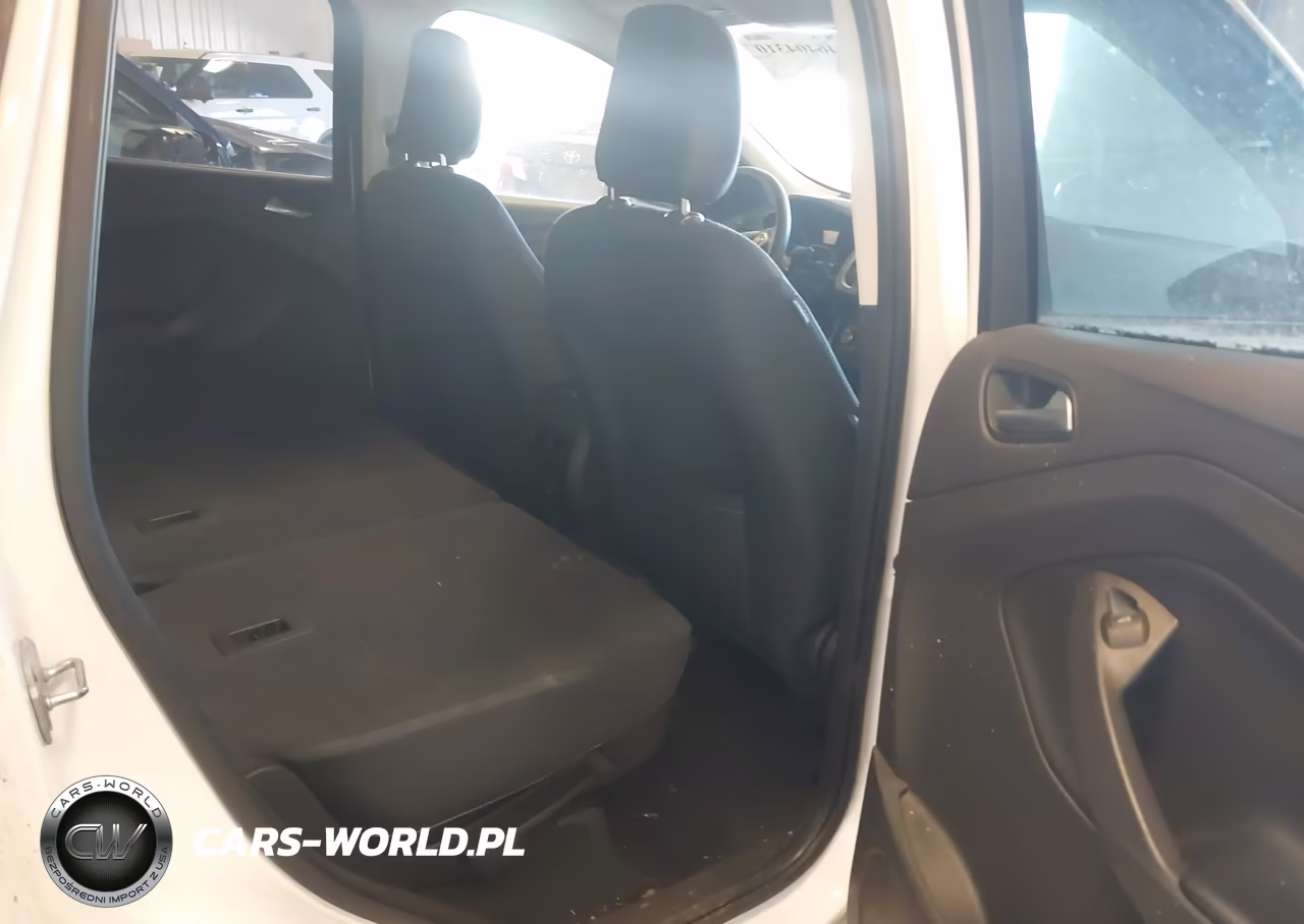 2018 Ford Escape Se VIN:1FMCU9GD2JUA30945 - 8
